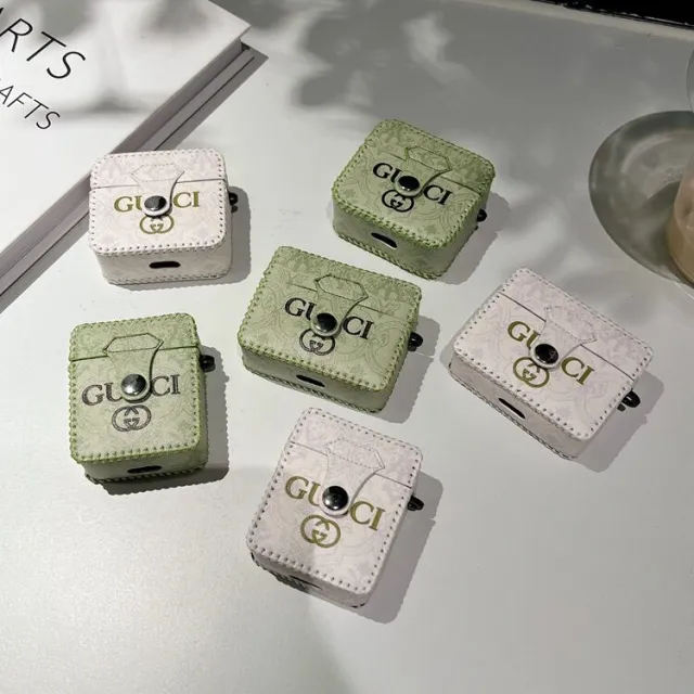 グッチ AirPods Pro2/1・AirPods 3/2/1ケース チェーンストラップ付き 