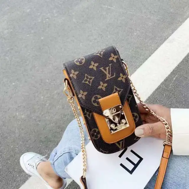 ヴィトン お財布ポシェット チェーンストラップ付き LV スマホポーチ 