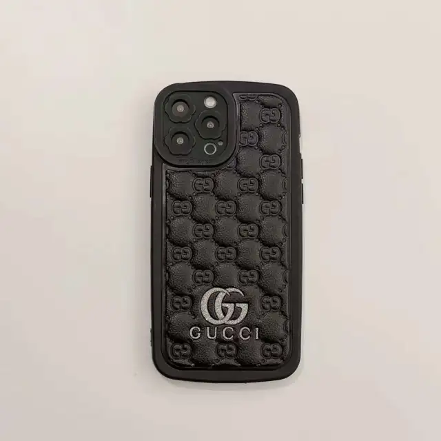 GUCCI iPhone14 ProMaxケース GGスプリーム