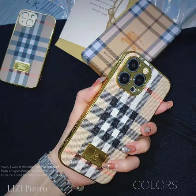 Burberry iPhone14 Pro Maxカバー 高級感