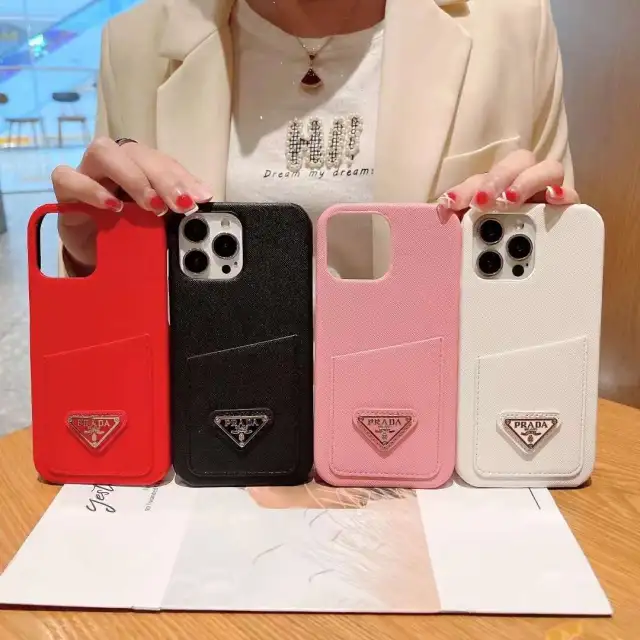 PRADA iPhone14 ProMaxケース ロゴプレート付き