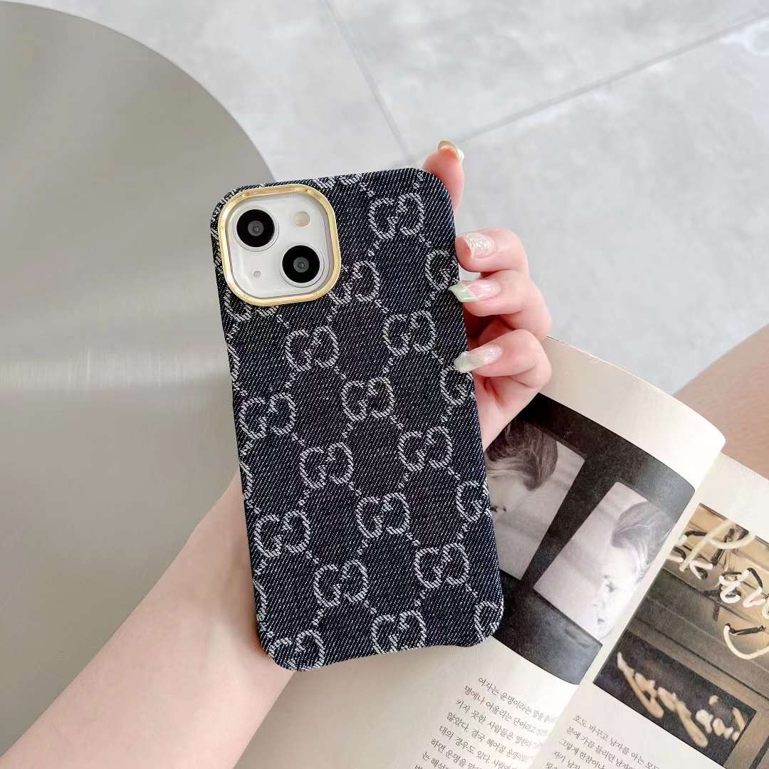 GUCCI iPhone12 Pro Max ggスプリーム グッチ gg柄 - 通販 - csa