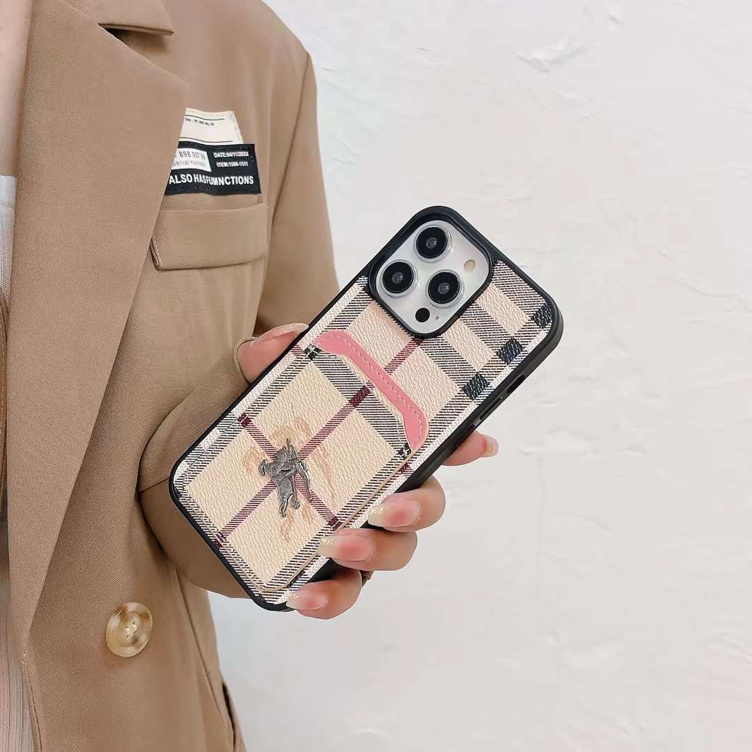 バーバリー iPhone15 Pro/14 Proケース カードポケット付き BURBERRY 