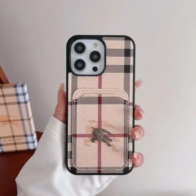 バーバリー iPhone15 Pro/14 Proケース カードポケット付き BURBERRY 