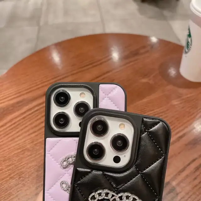 シャネル iPhone14 Proケース ココマーク付き