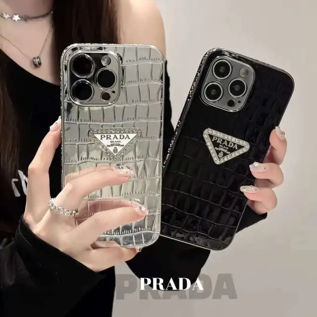 PRADA iPhone 14 ProMaxケース ラインストーン付き