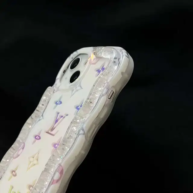 ルイヴィトン iPhone13 Proケース 個性的
