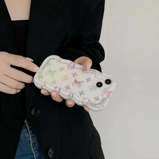 ルイヴィトン iPhone13 Proケース 個性的