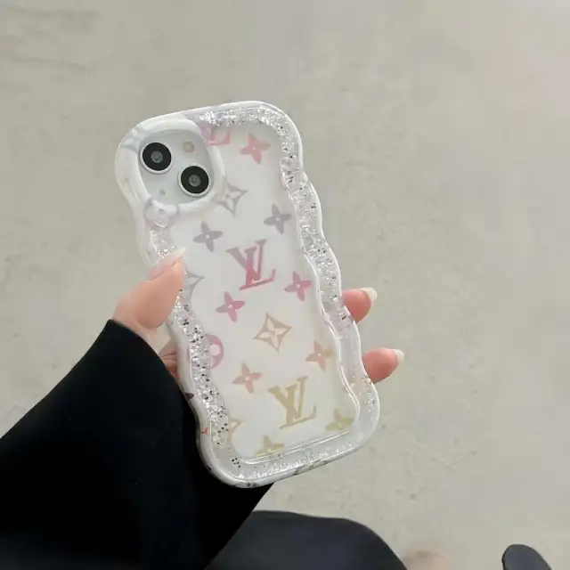 Vuitton iPhone14 ProMaxケース ラメ入り