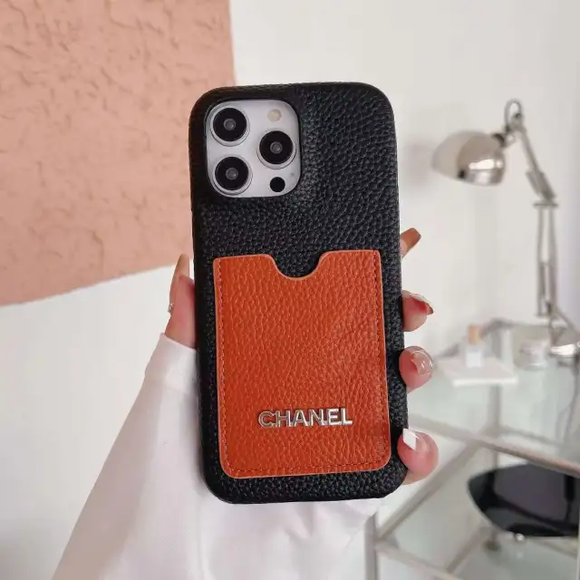 CHANEL iPhone14 Proケース ロゴ付き