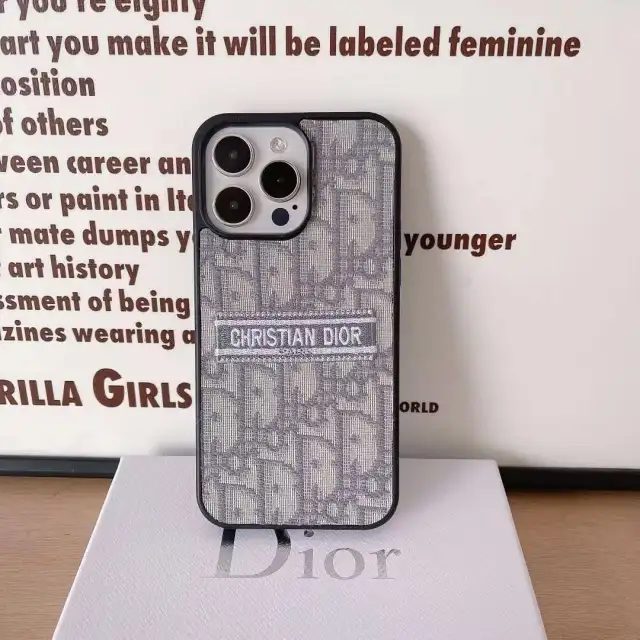 DIOR iPhone14 Plusケース 刺繍ロゴ付き