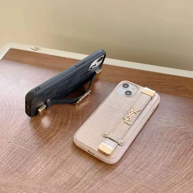イヴ・サンローラン iPhone13 Proカバー 便利