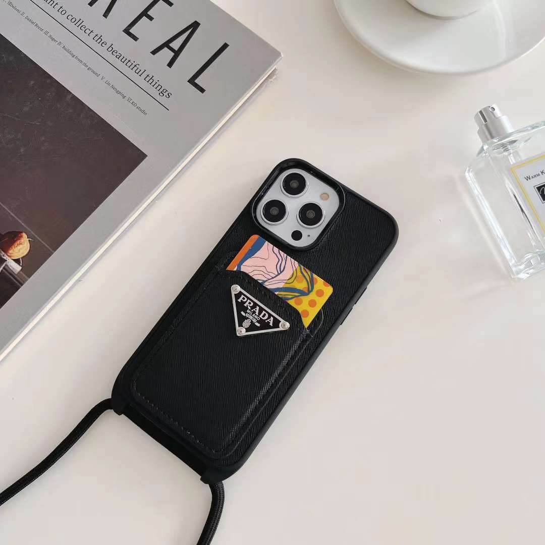 prada iPhone14ケース ロゴ付き