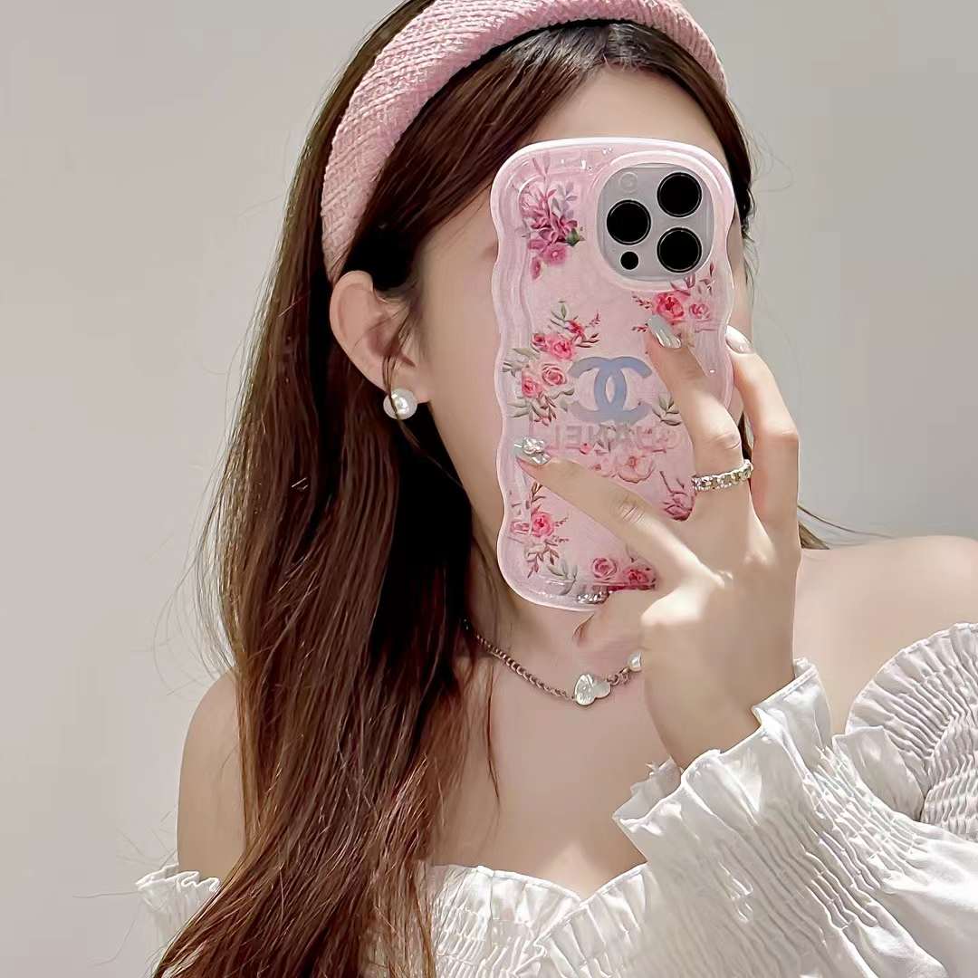 Chanel iPhone14ケース ラメ入り