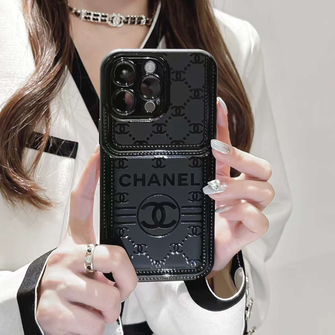 シャネル iPhone15/14 ProMaxケース ロゴ付き CHANEL iPhone15 Pro/14