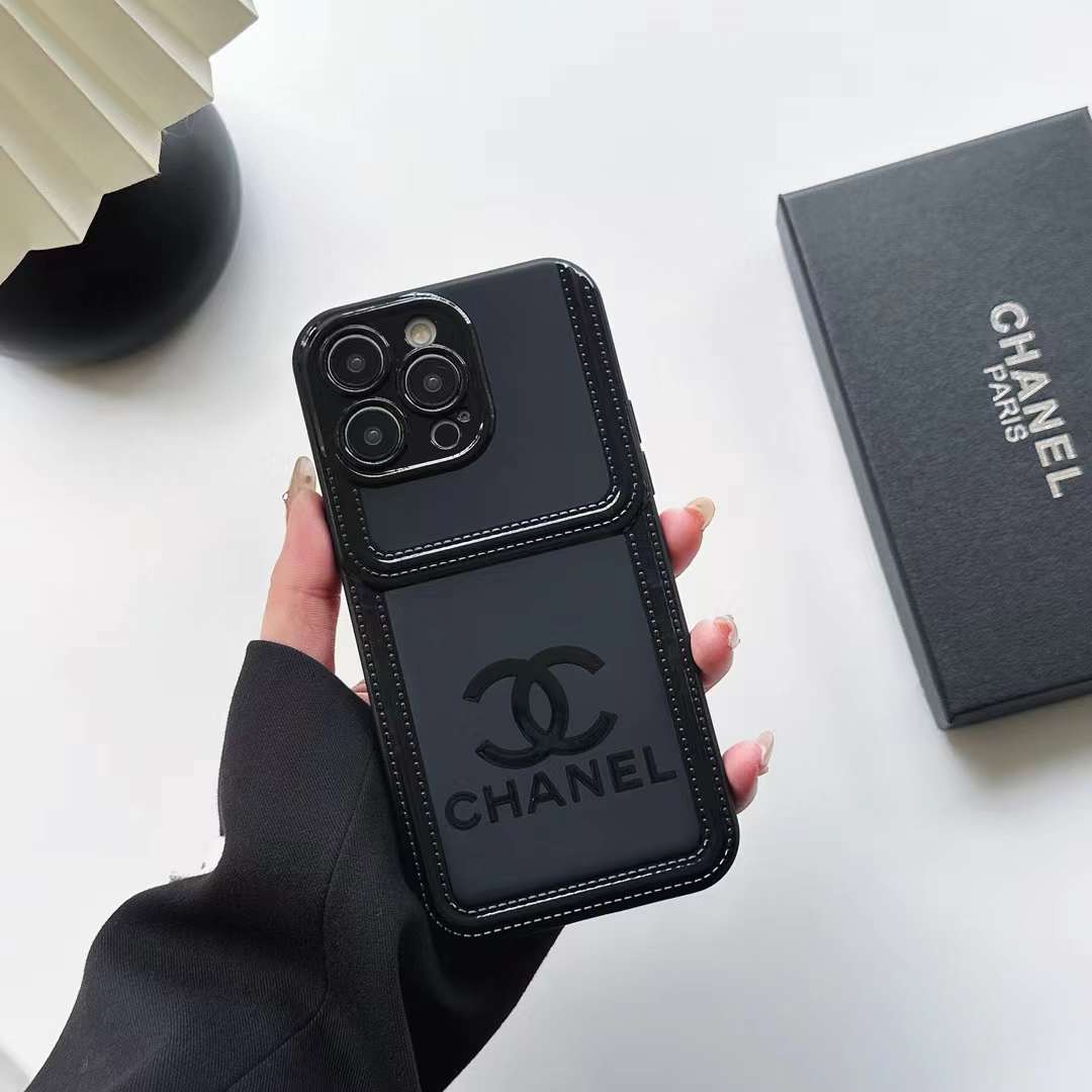 シャネル iPhone15/14 ProMaxケース ロゴ付き CHANEL iPhone15 Pro/14