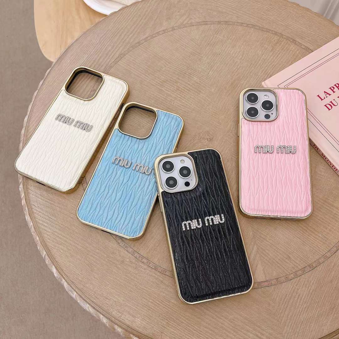 Miu Miu/マテラッセレザー iPhone 14 Pro用カバー