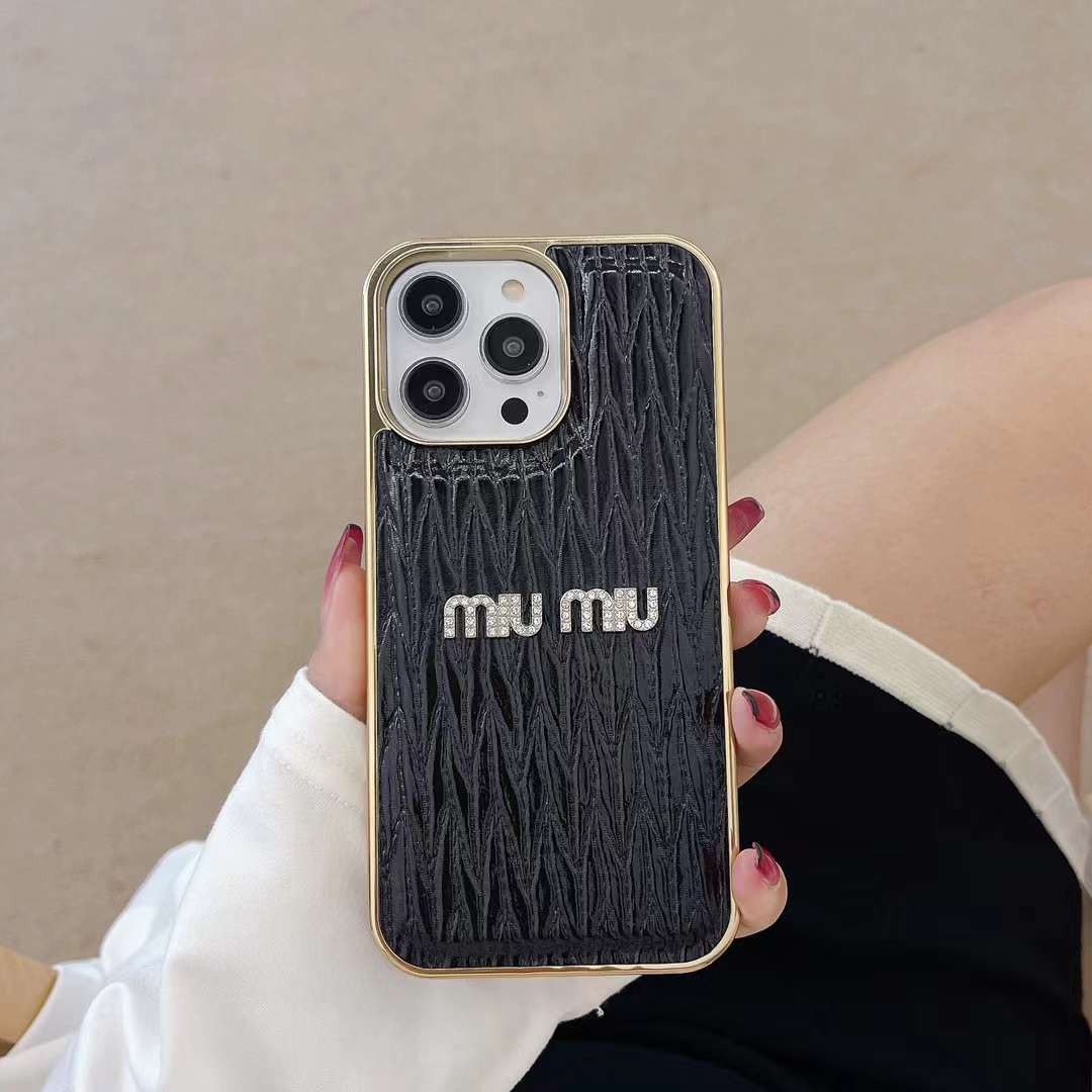 Miu Miu/マテラッセレザー iPhone 14 Pro用カバー-