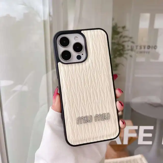 ミュウミュウ iPhone14 ProMaxケース マテラッセ風
