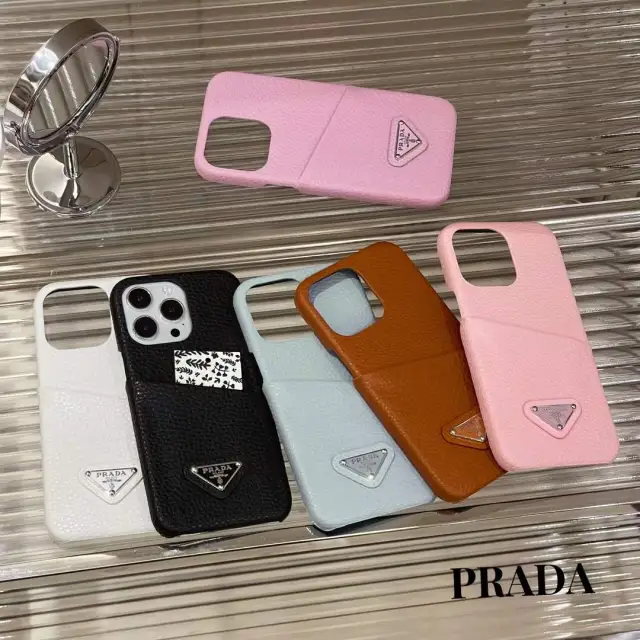 PRADA プラダ iPhone15 ケース 三角マーク ロゴ ピンク