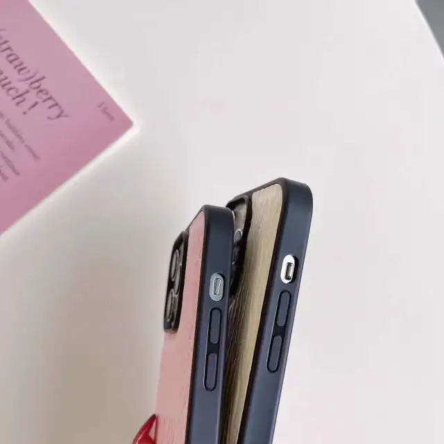 ミュウミュウ iPhone14 ProMaxケース マテラッセ風