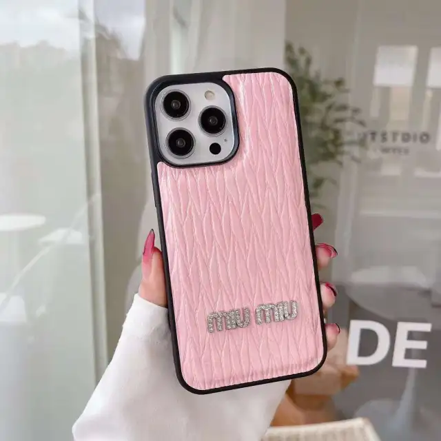 miu miu iPhone 14 Plusケース 高級感