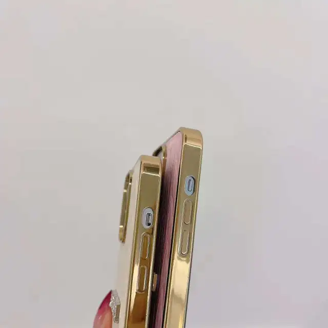 miu miu iPhone 14 ProMaxカバー 上品