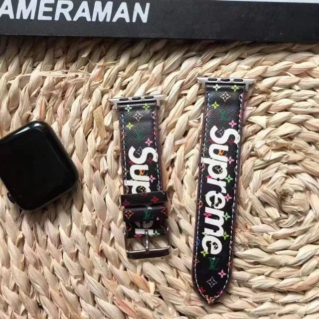 ヴィトン シュプリーム コラボ アップルウォッチバンド 　黒