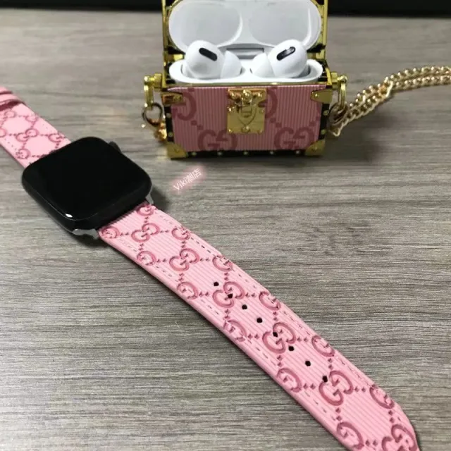 グッチ アップルウォッチSEバンド 40mm