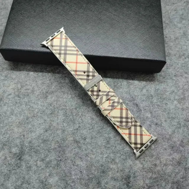 バーバリー アップルウォッチバンド 42mm