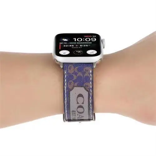 コーチ アップルウォッチSeries8バンド 41mm