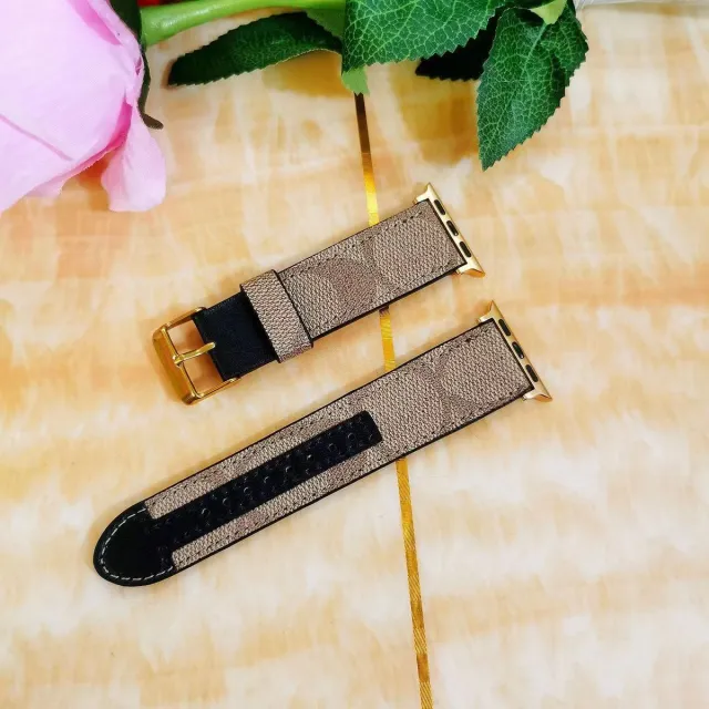 コーチ アップルウォッチバンド 40mm