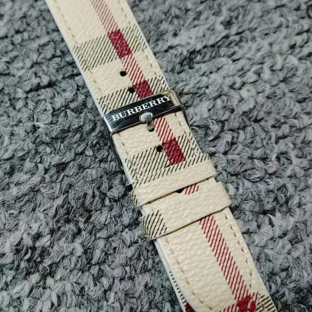 BURBERRY アップルウォッチSEバンド チェック柄