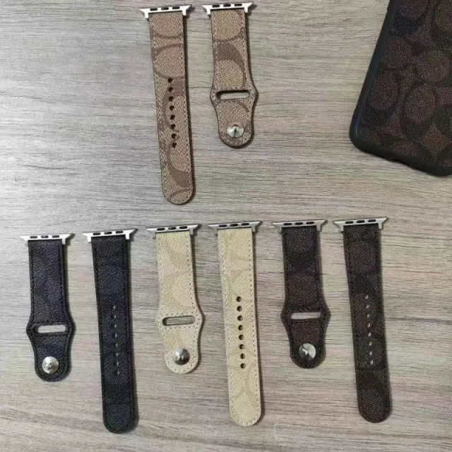 Coach Apple Watch 腕時計ベルト