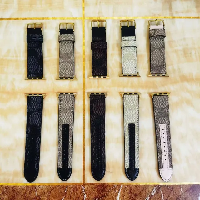 コーチ アップルウォッチバンド 42mm