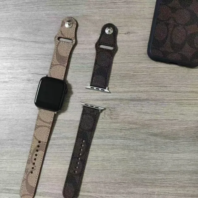 コーチ アップルウォッチSEバンド 通販