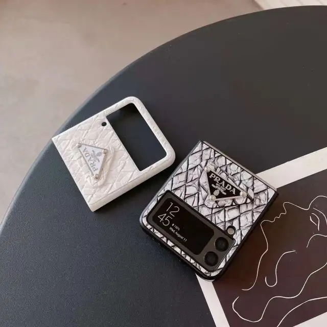 プラダ Galaxy Z Flip3ケース 編み込み