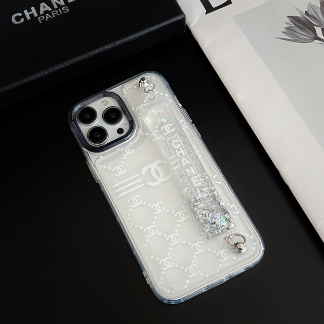 シャネル iPhone15 Pro Maxケース キラキラ流れ
