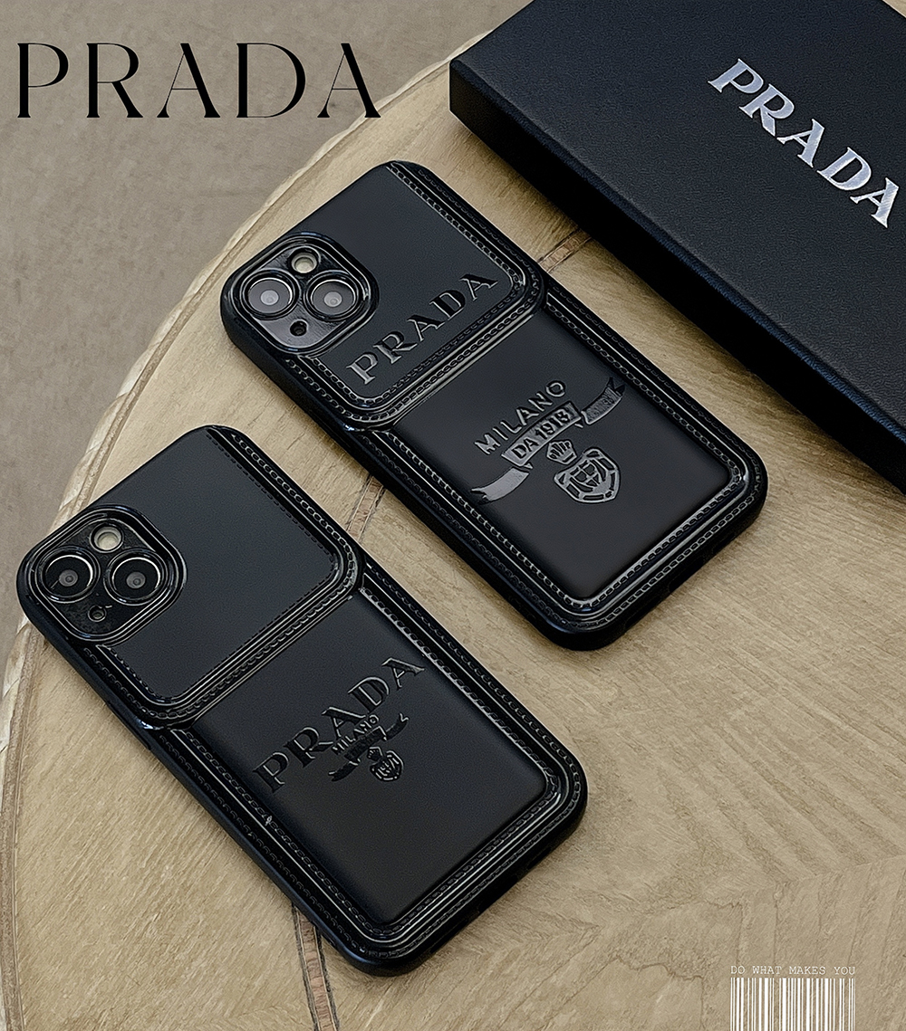 プラダ iPhone15ケース ブラック iPhone15 Pro Maxケース Prada 芸能人