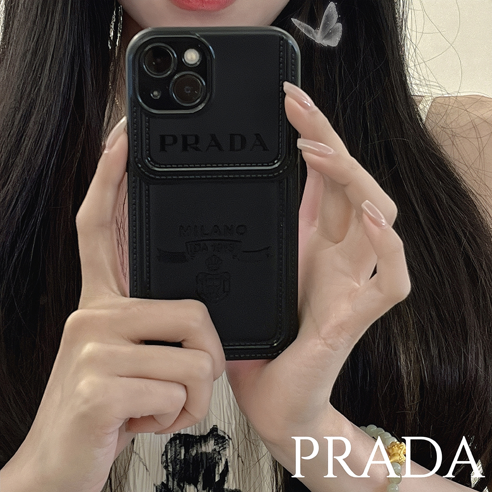 プラダ iPhone15ケース ブラック iPhone15 Pro Maxケース Prada 芸能人