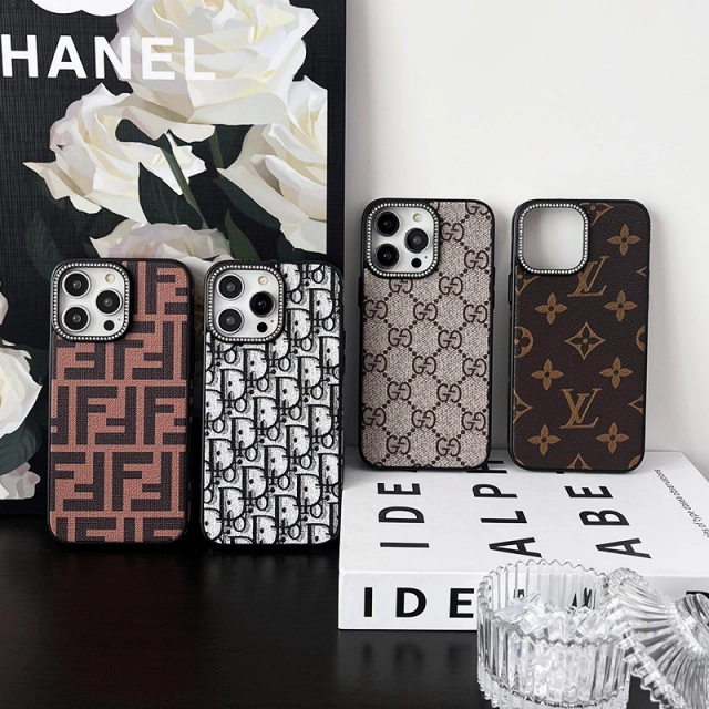 iPhone15/15Pro/15ProMaxケース グッチ ディオール フェンディー  