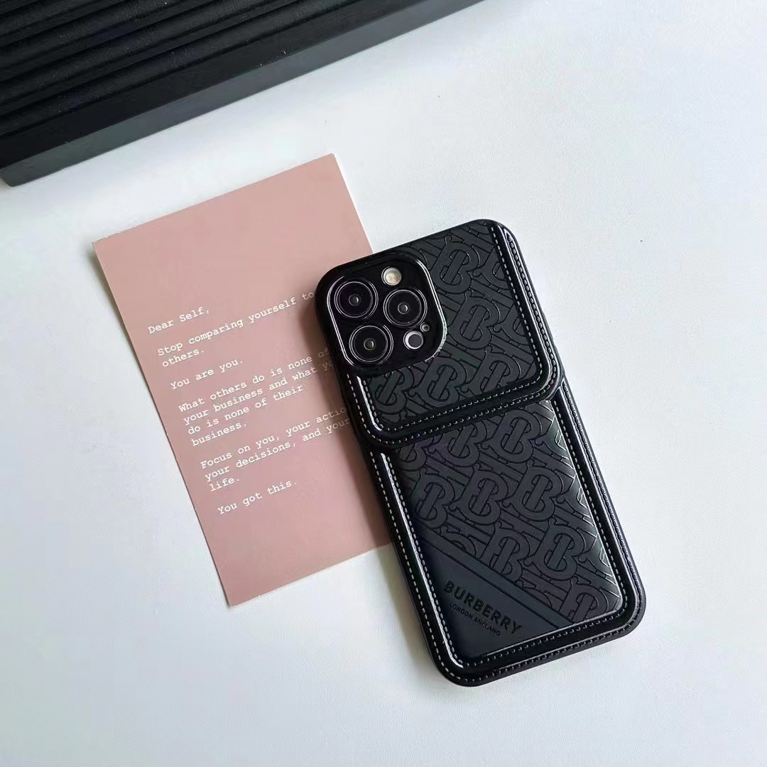 バーバリー iPhone15/15pro/15promaxケース ブラック 芸能人愛用