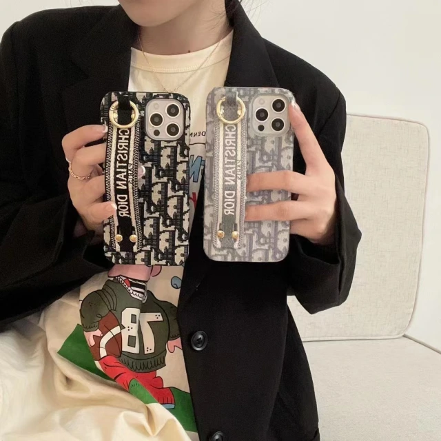 ディオール iPhone15 15Pro 15ProMaxケース ベルト付き Christian Dior 