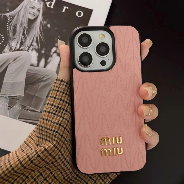 ミュウミュウ iPhone15 Proケース かわいい