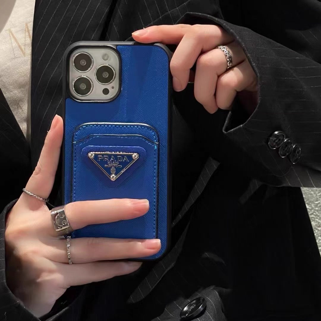 PRADA プラダ　iPhone15 pro max ケース　ブルー PRADA プラダ iPhone15 pro max ケース ブルー iphone16 ケース プラダ