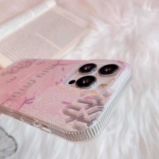 ミュウミュウ iPhone15 Pro Maxケース MiuMiu iPhoneケース かわいい 