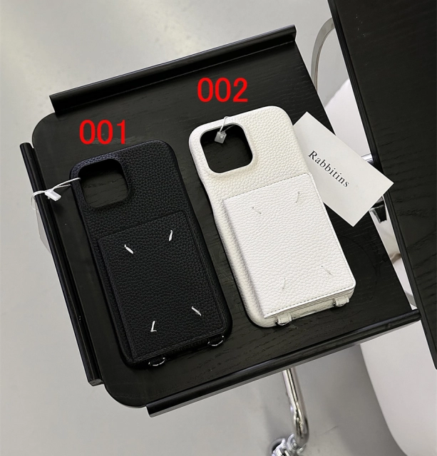 マルジェラ iPhone15 15Pro 15ProMaxケース ショルダーチェーン付き 