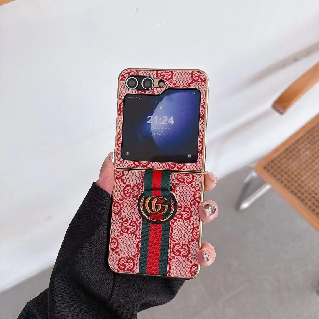 【新品】 GUCCI グッチ iPhone14 スマホケース GG スプリーム 未使用 グッチ iPhone14 スマホケース マーモント GGスプリーム 箱付