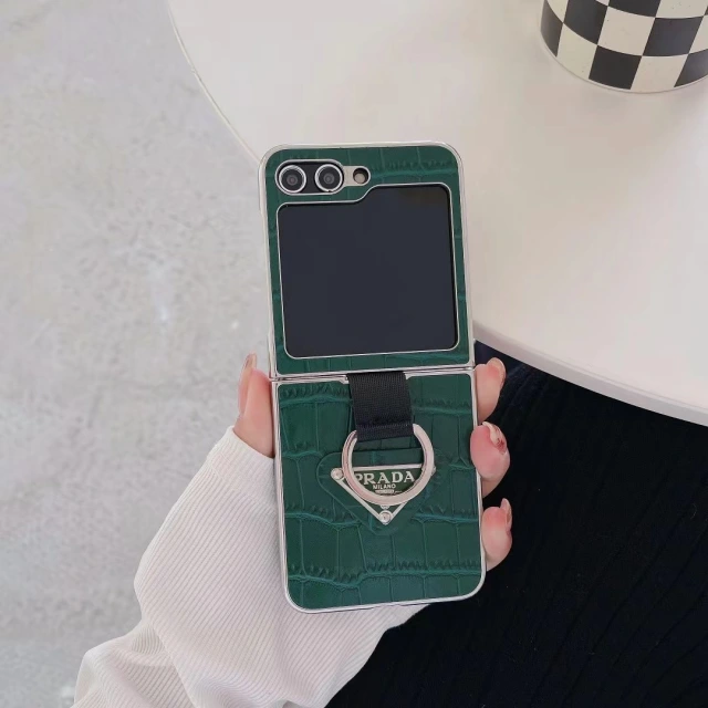プラダ ギャラクシー Z フリップ5ケース PRADAロゴ付き