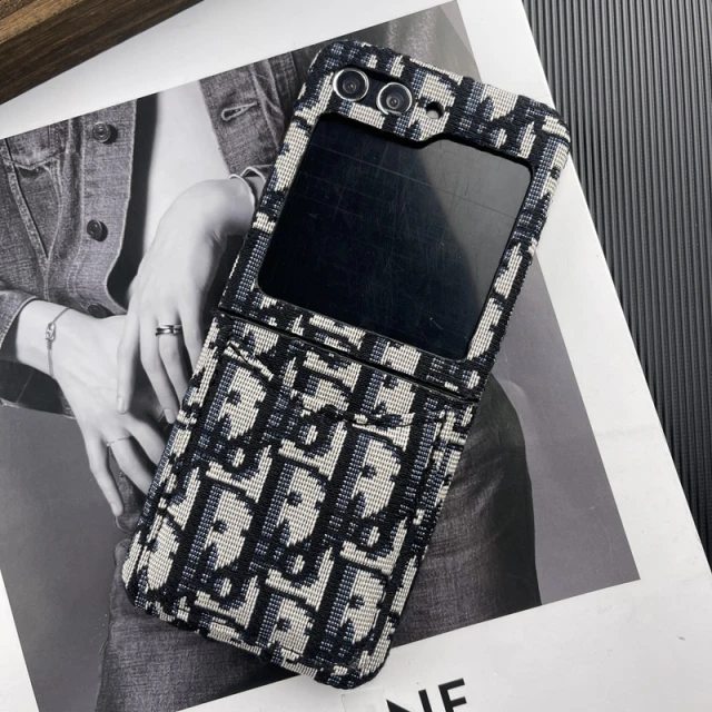ディオール Galaxy Z フリップ5ケース 折りたたみカバー